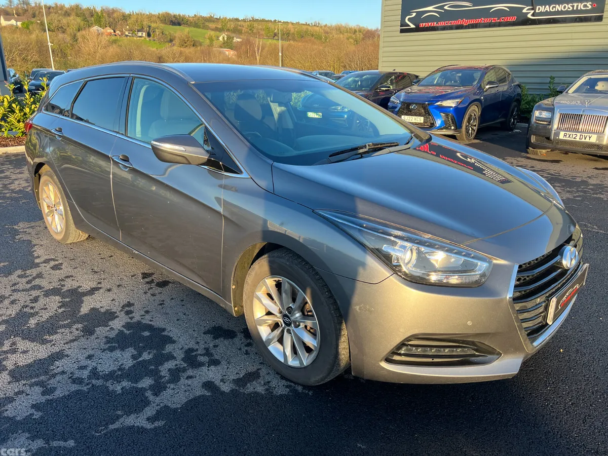 Hyundai i40 Estate, Diesel, 2016, Silver