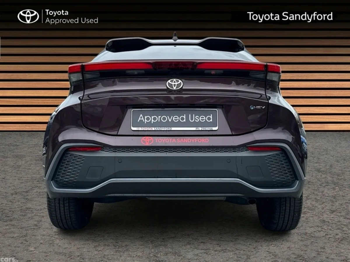 Toyota C-HR SUV, Petrol Hybrid, 2024, Purple