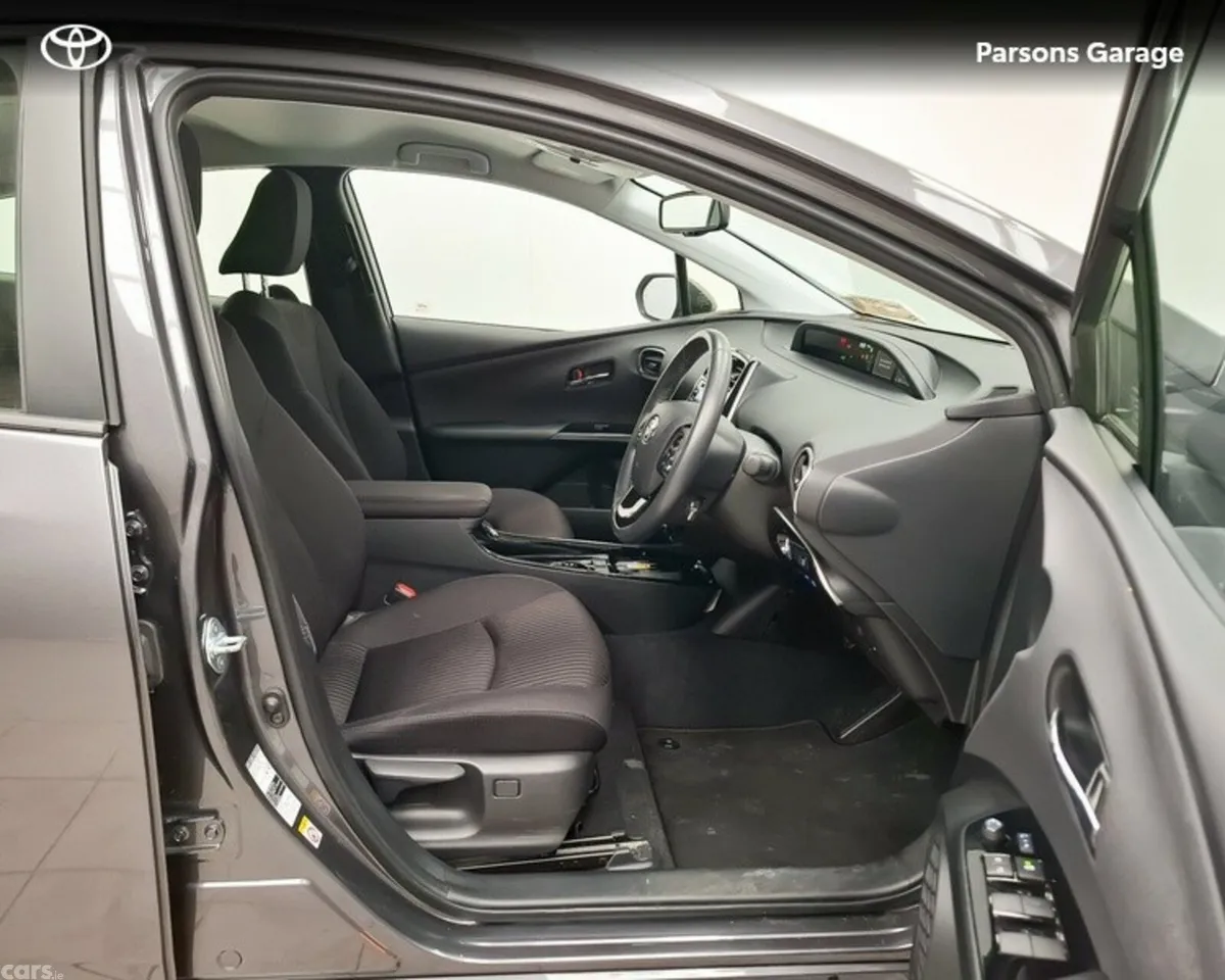 Toyota Prius Hatchback, Petrol Hybrid, 2022, Grey