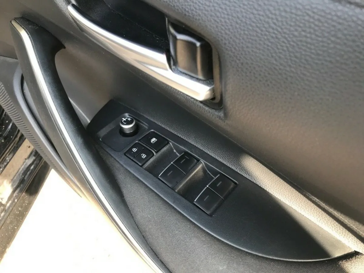 Toyota Corolla Hatchback, Petrol Hybrid, 2023, Black