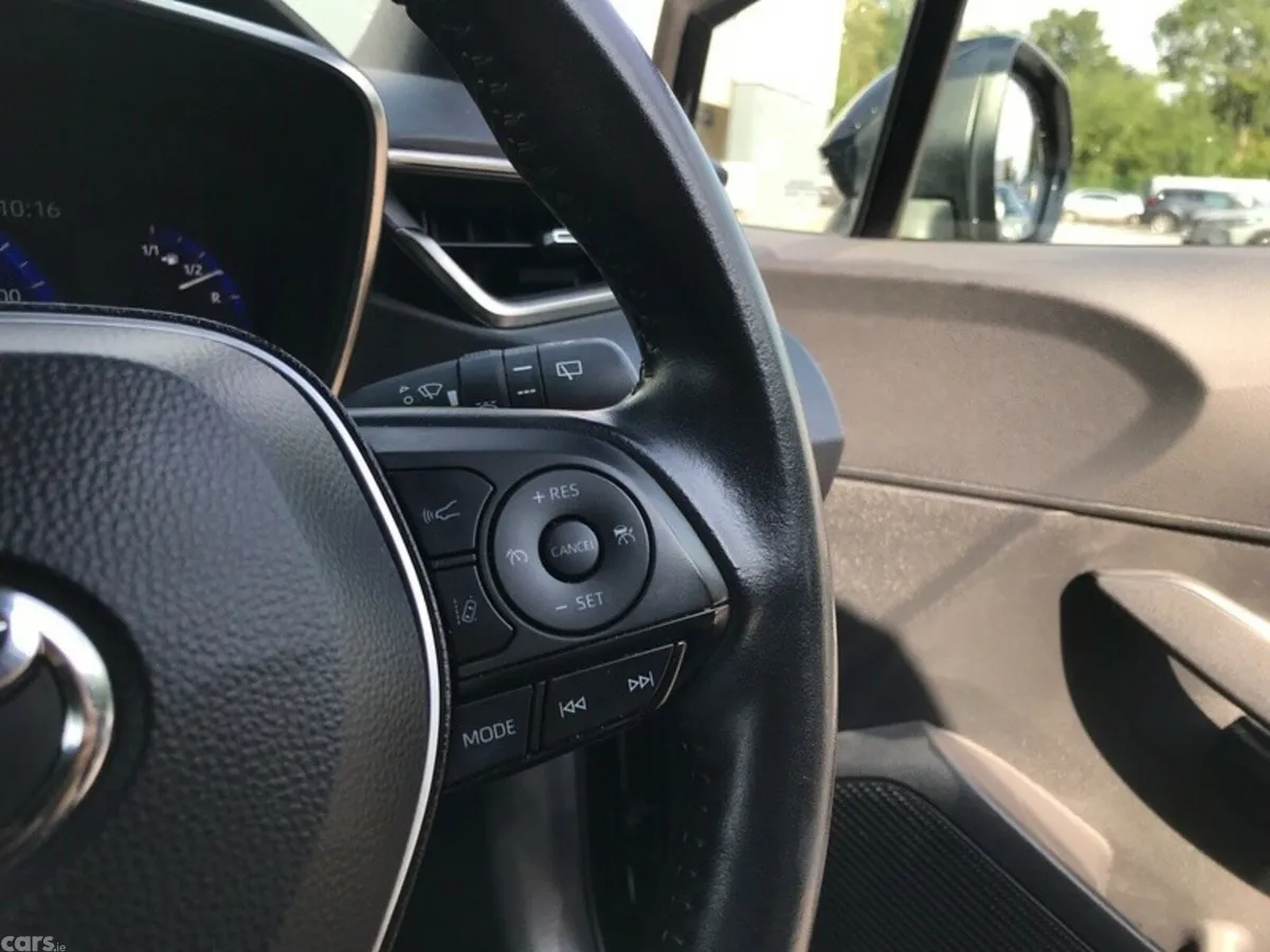 Toyota Corolla Hatchback, Petrol Hybrid, 2023, Black