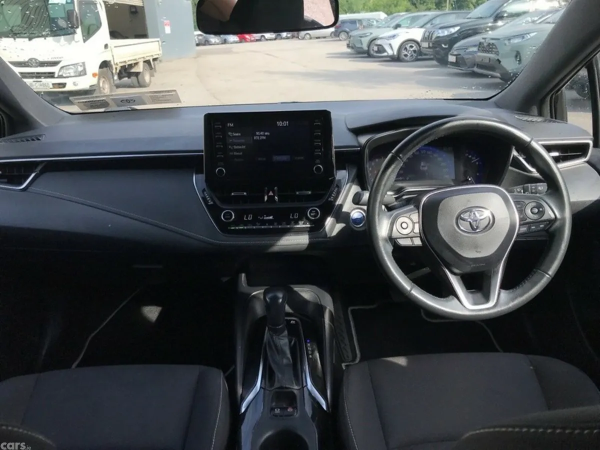Toyota Corolla Hatchback, Petrol Hybrid, 2023, Black