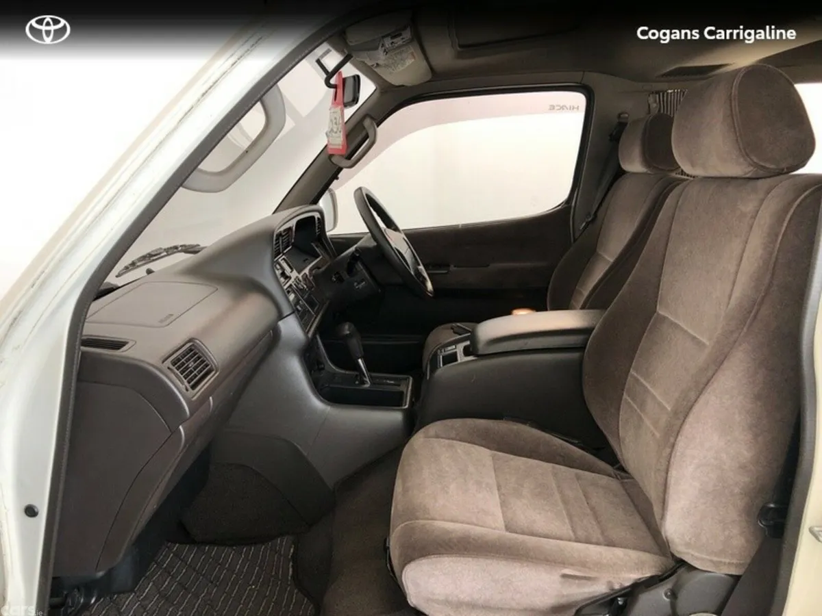 Toyota HiAce MPV, Diesel, 1998, Silver