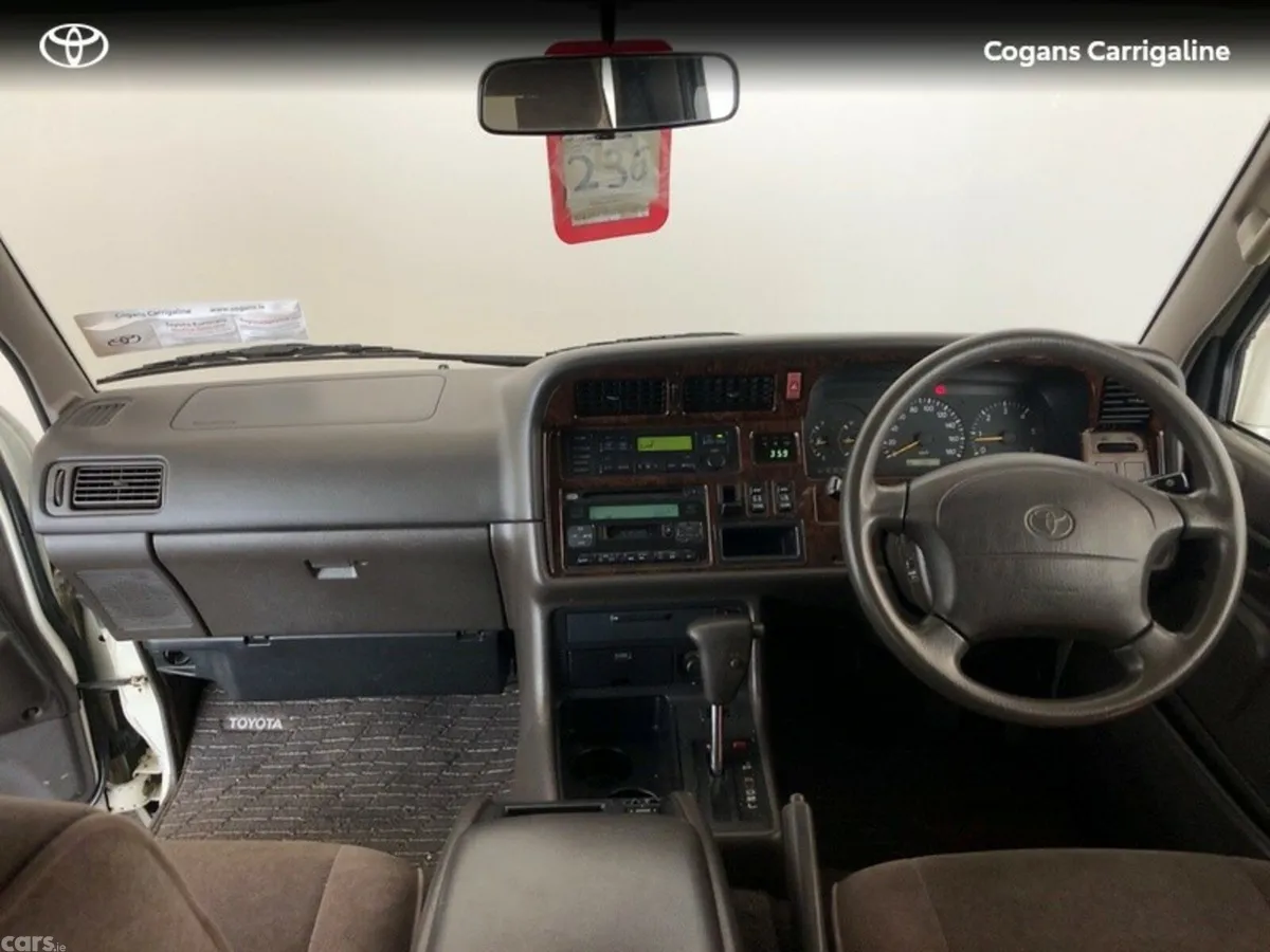 Toyota HiAce MPV, Diesel, 1998, Silver