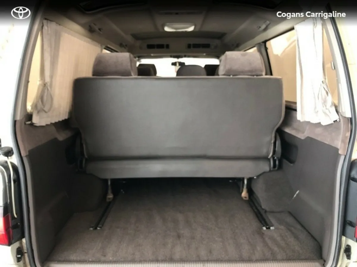 Toyota HiAce MPV, Diesel, 1998, Silver