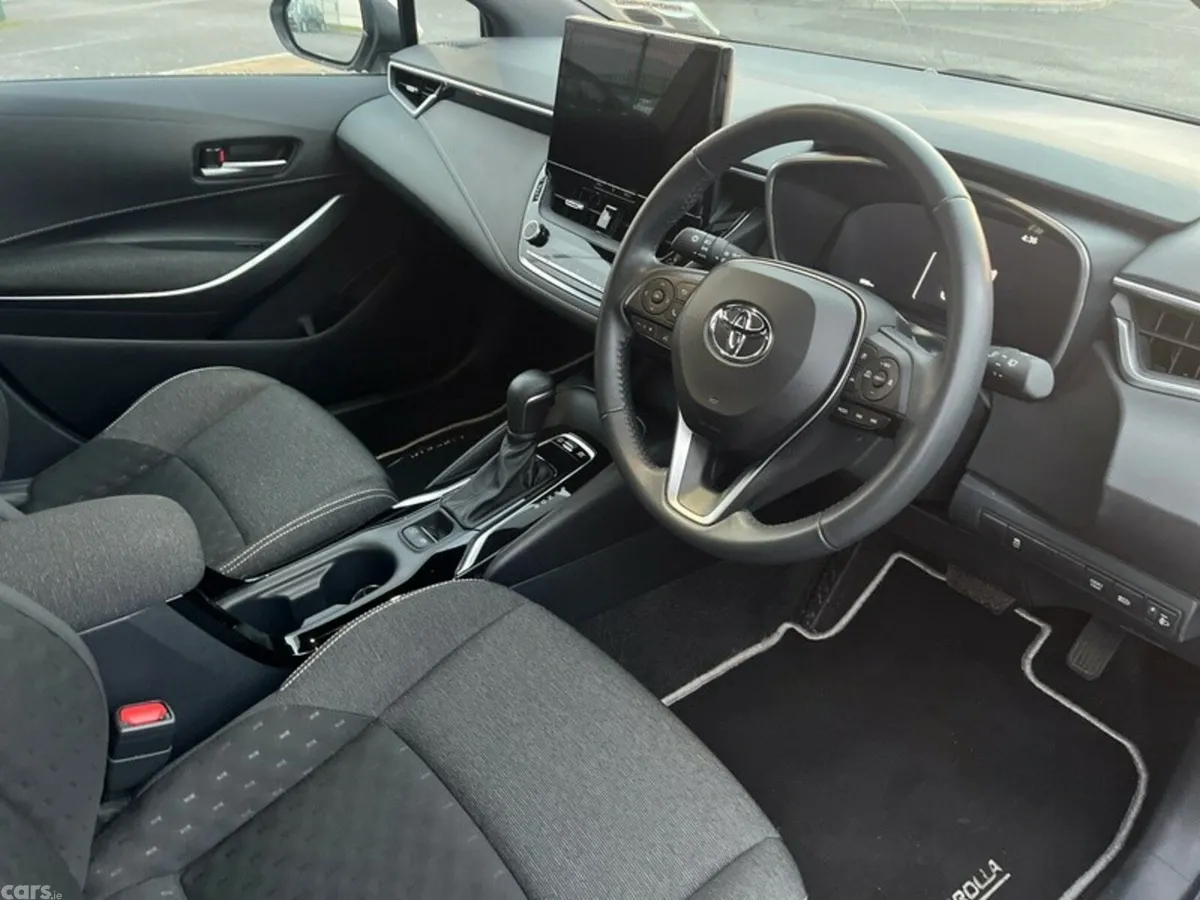 Toyota Corolla Hatchback, Petrol Hybrid, 2025, Silver
