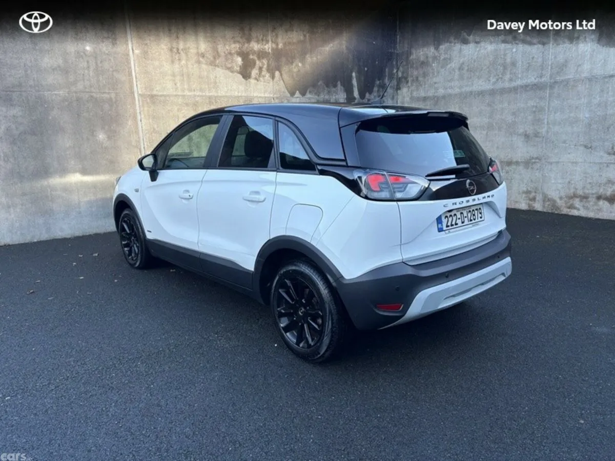 Opel Crossland MPV, Petrol, 2022, White
