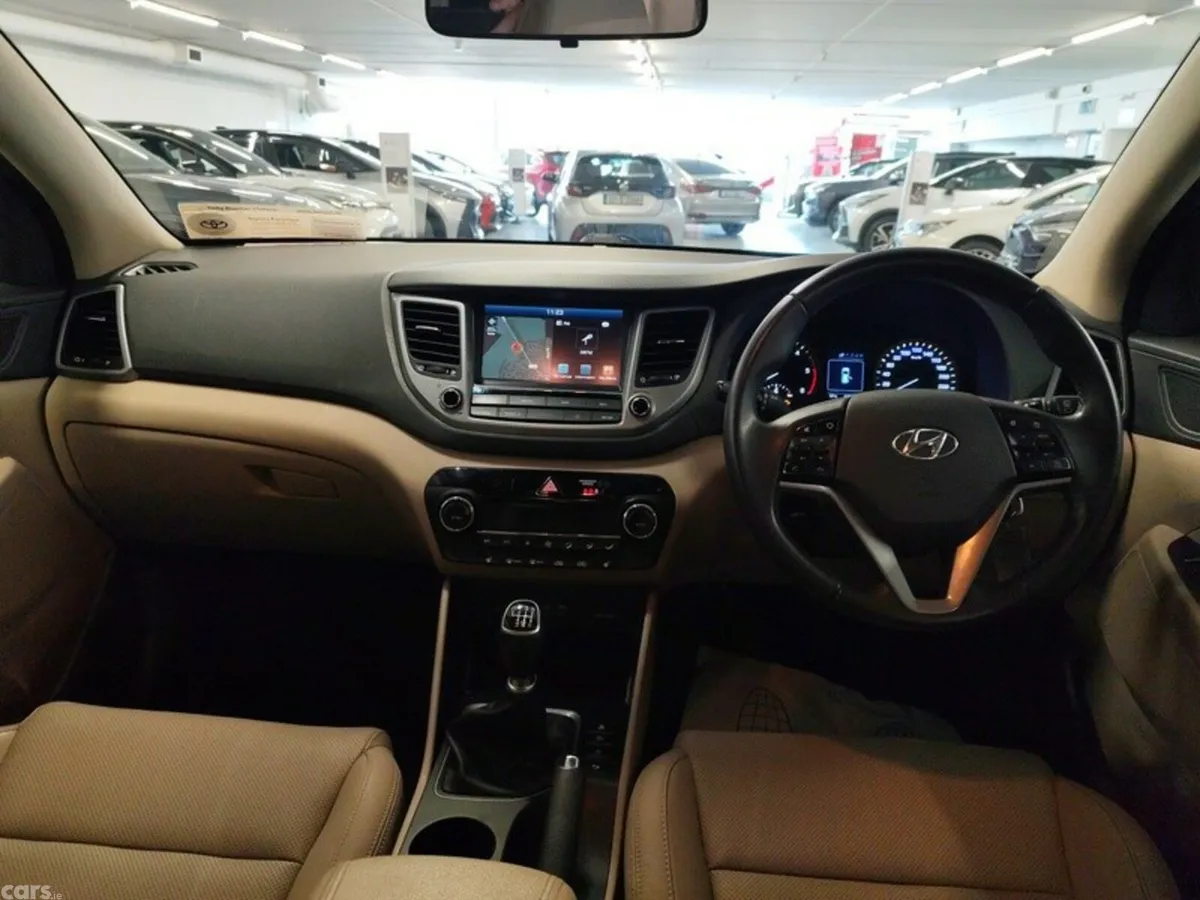 Hyundai Tucson MPV, Diesel, 2018, Black