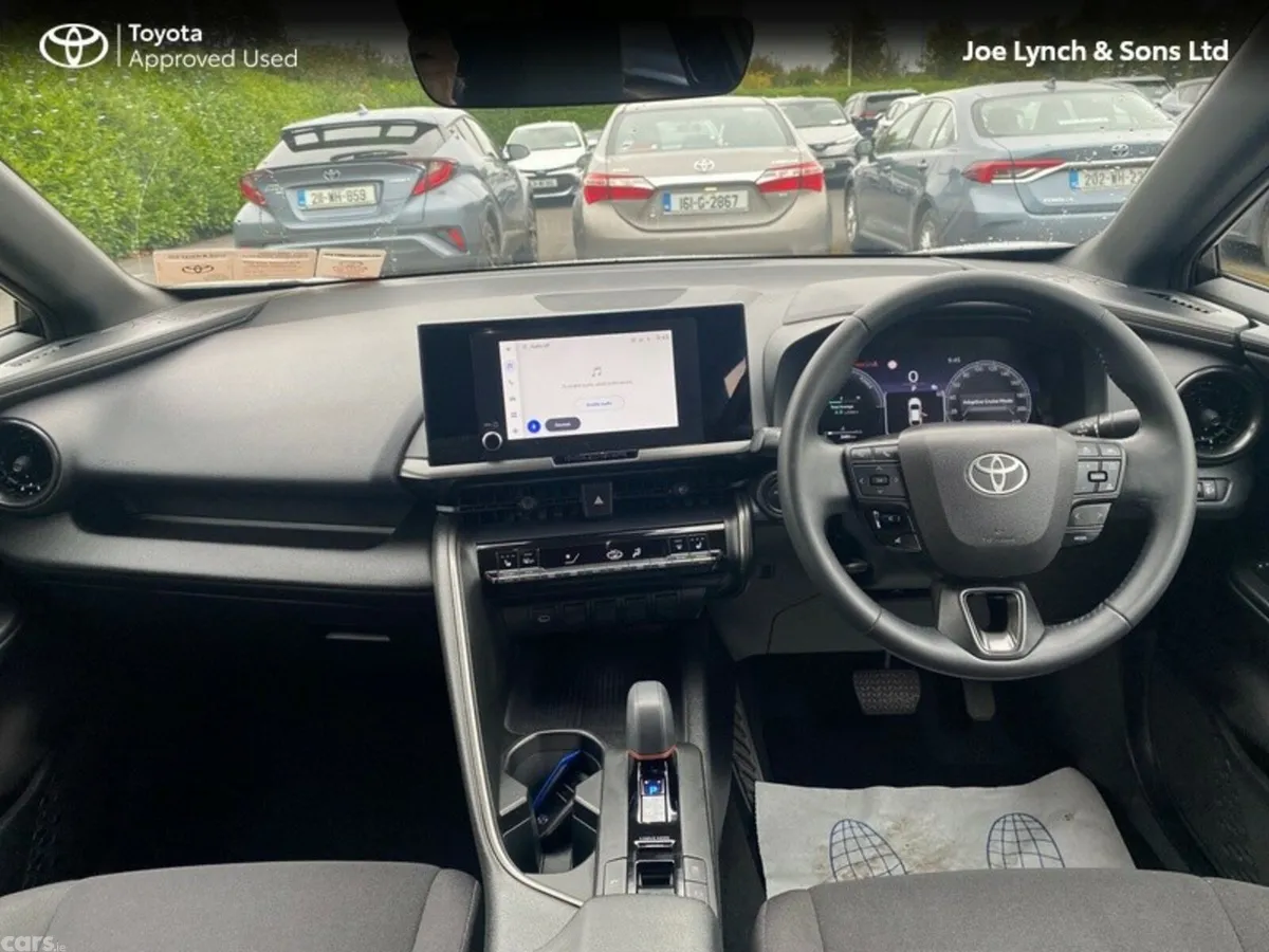 Toyota C-HR SUV, Petrol Hybrid, 2024, Silver