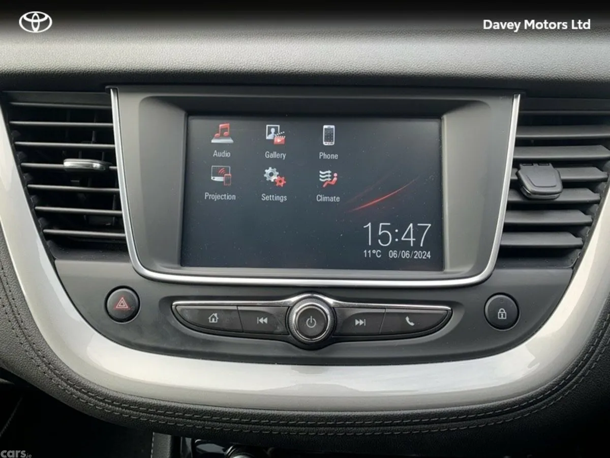 Vauxhall Grandland X Hatchback, Diesel, 2018, Red