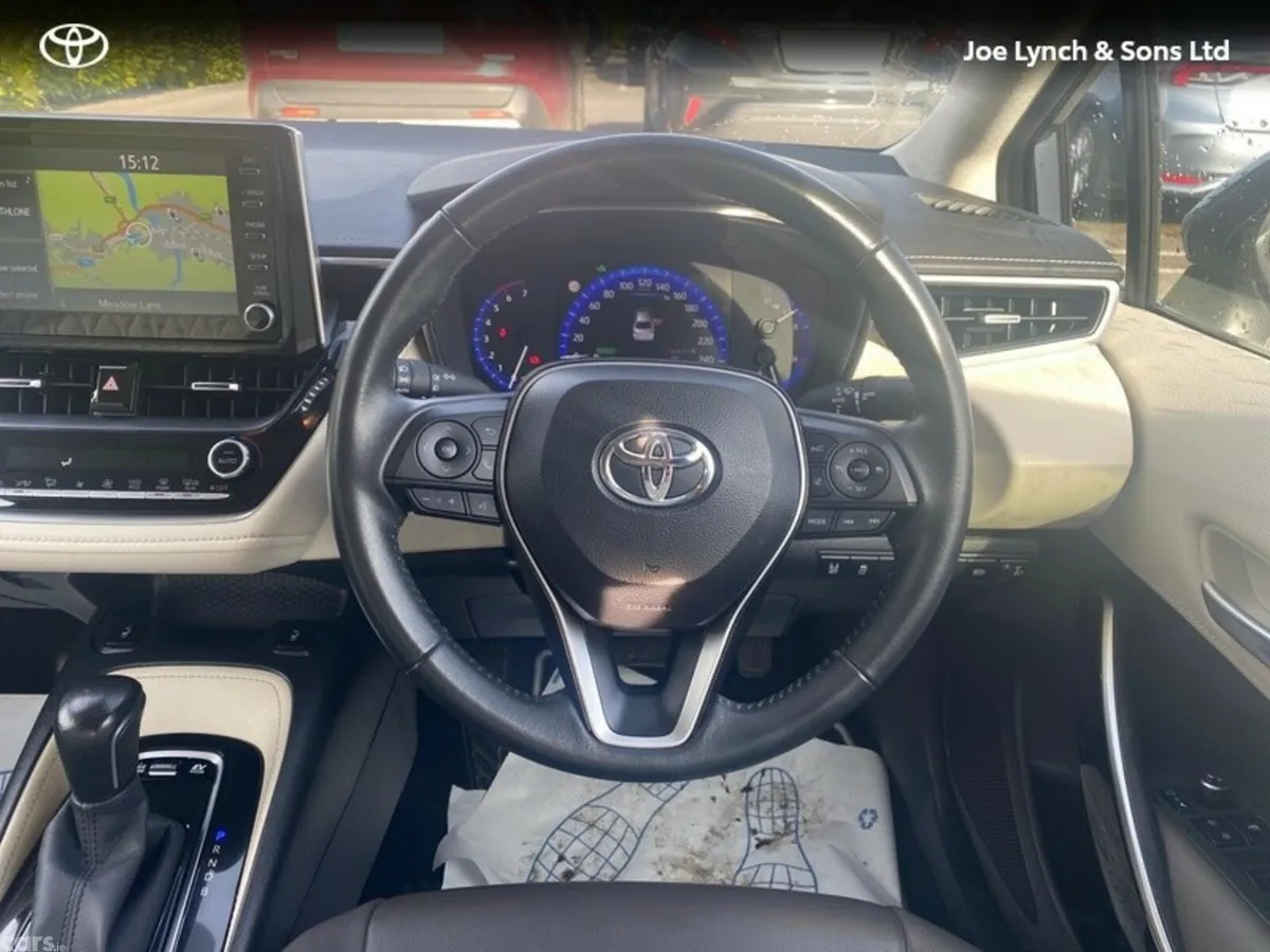 Toyota Corolla Saloon, Petrol Hybrid, 2022, Grey