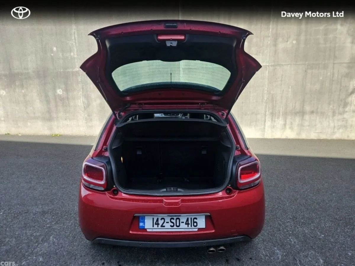 Citroen DS 3 Hatchback, Diesel, 2014, Red