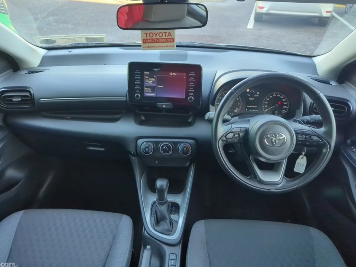 Toyota Yaris Hatchback, Petrol, 2021, Grey