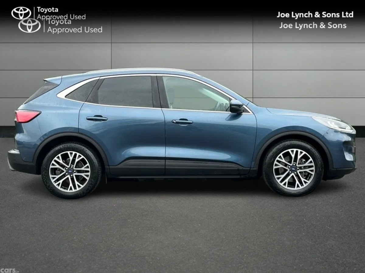 Ford Kuga MPV, Petrol Plug-in Hybrid, 2020, Blue