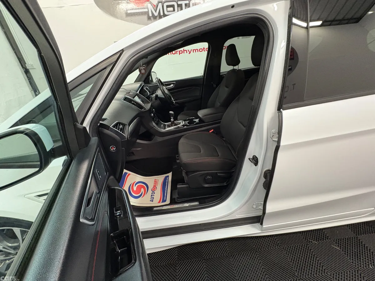 Ford S-Max MPV, Diesel, 2019, White