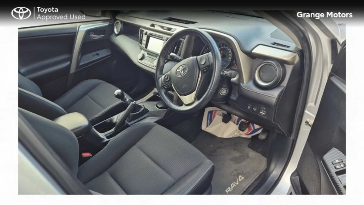 Nissan Qashqai MPV, Petrol, 2019, Grey