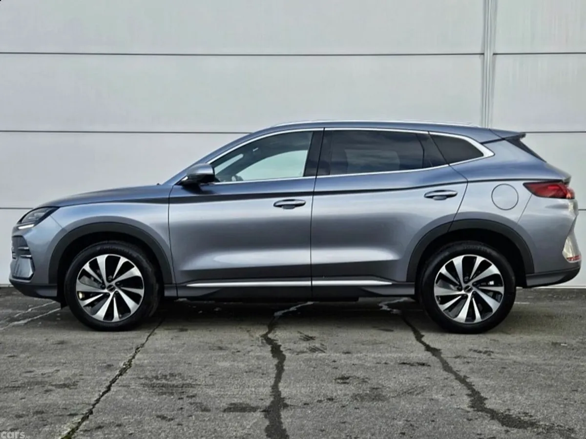 BYD SEAL U SUV, Petrol Plug-in Hybrid, 2026, Grey