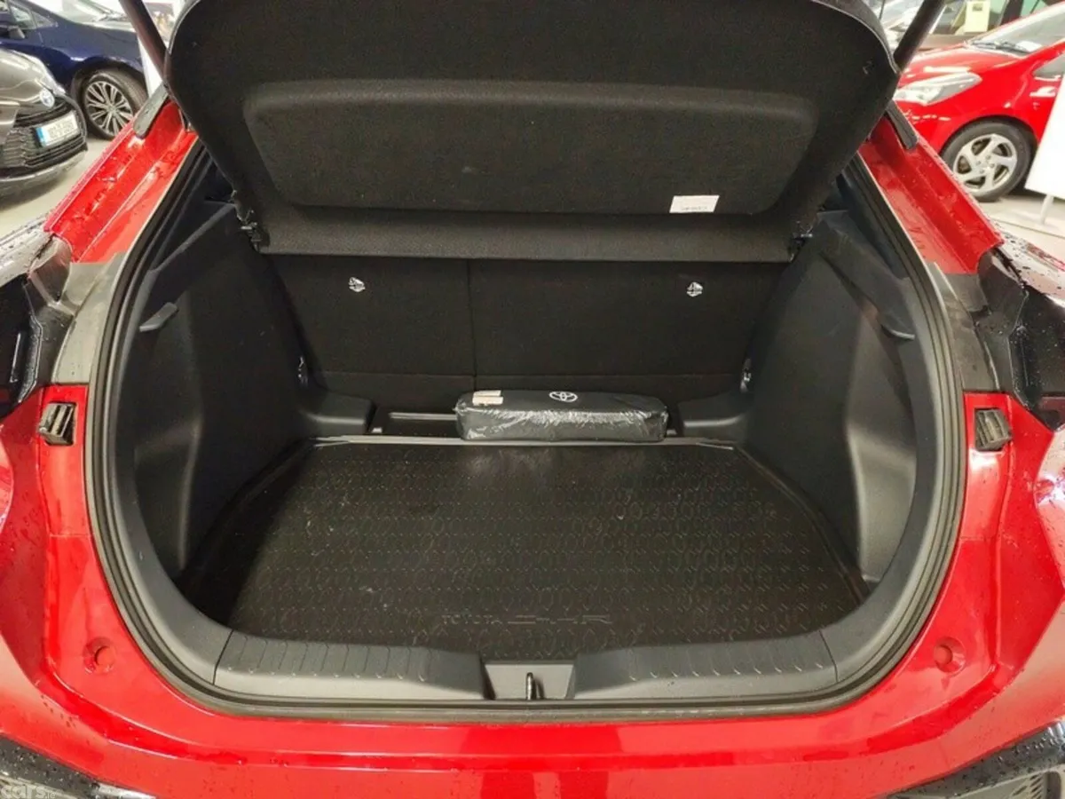 Toyota C-HR SUV, Petrol Hybrid, 2025, Red