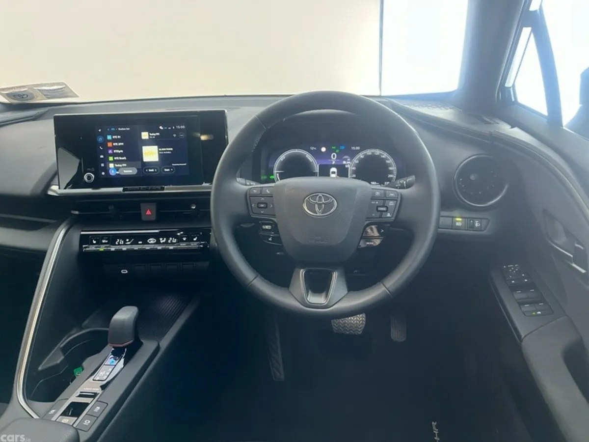 Toyota C-HR SUV, Petrol Hybrid, 2025, Blue