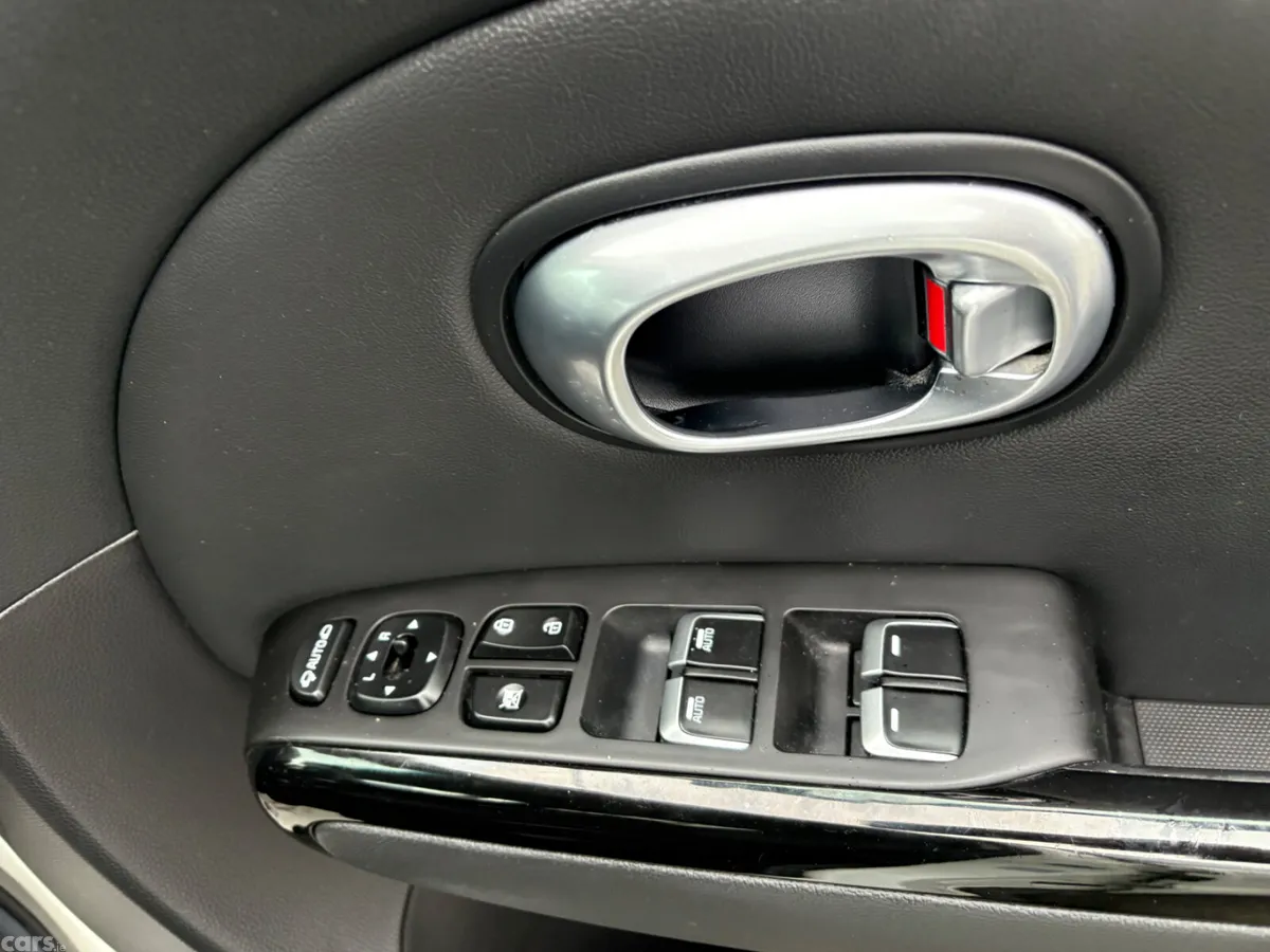 Kia Soul Hatchback, Diesel, 2018, White