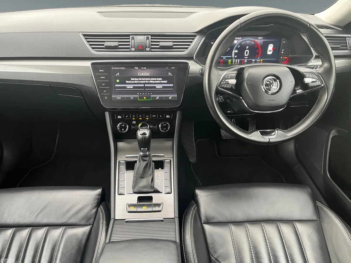 Skoda Superb Saloon, Diesel, 2023, Blue