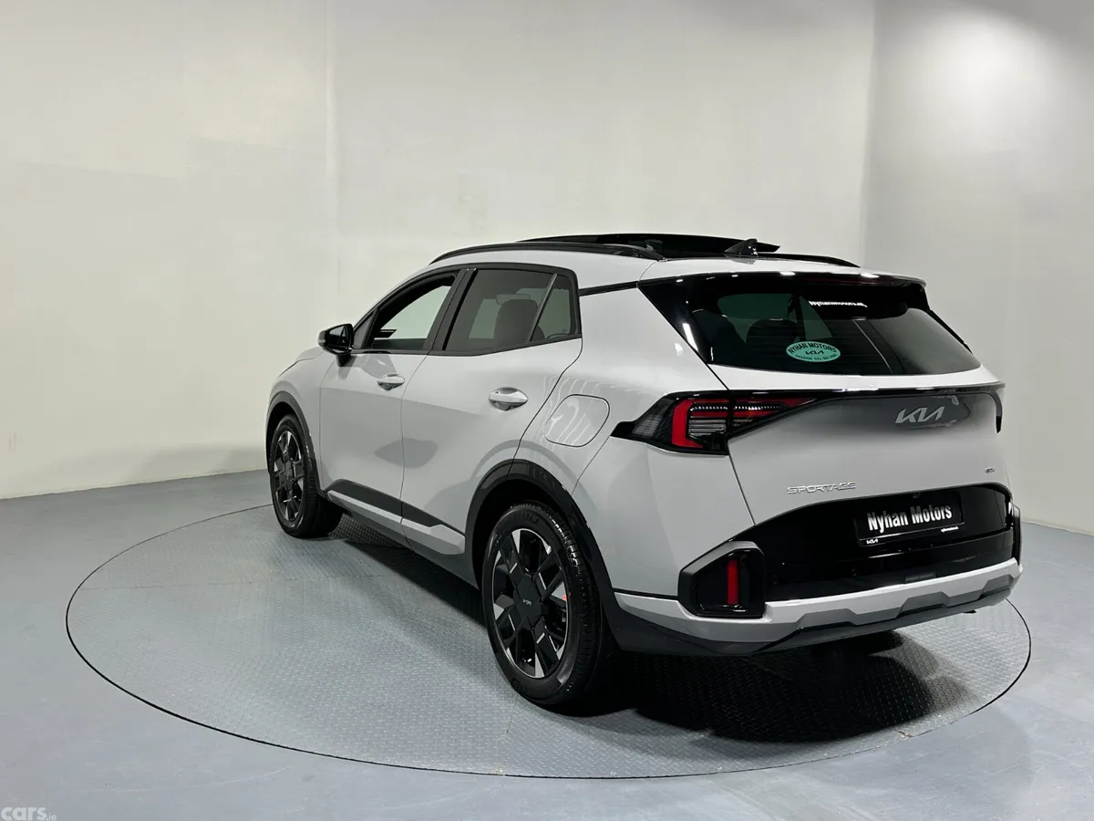 Kia Sportage SUV, Petrol Hybrid, 2026, Grey