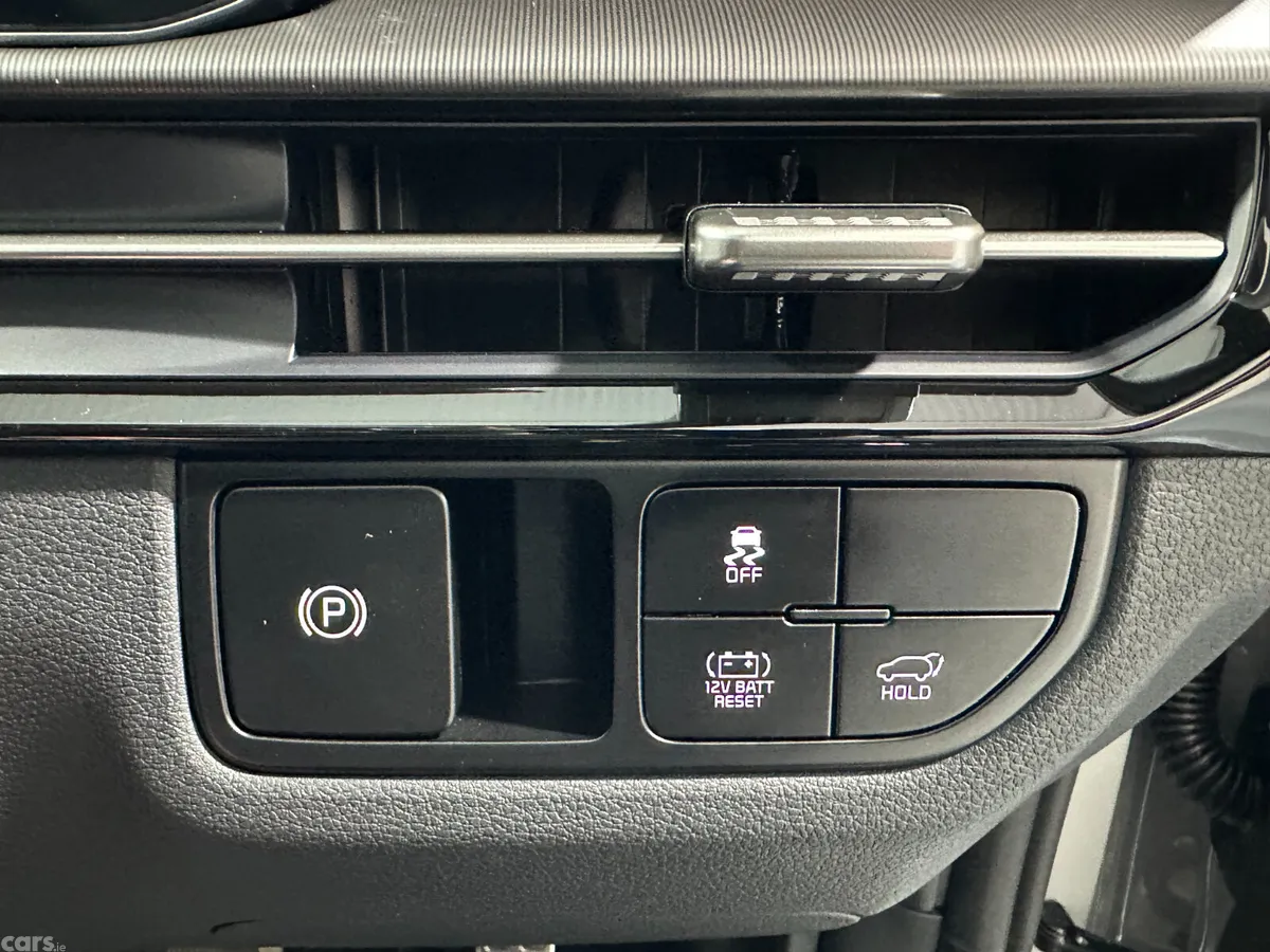 Kia Sportage SUV, Petrol Hybrid, 2026, Grey
