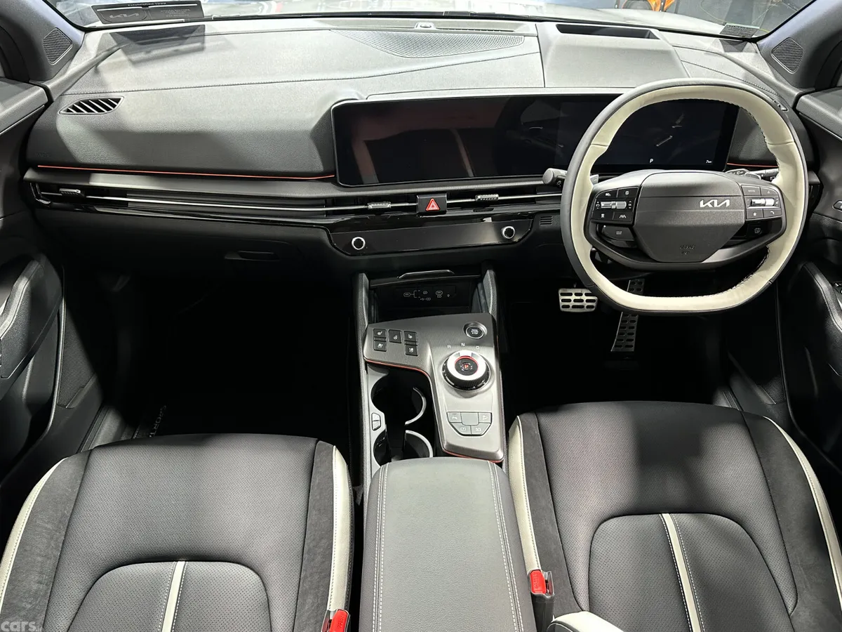 Kia Sportage SUV, Petrol Hybrid, 2026, Grey