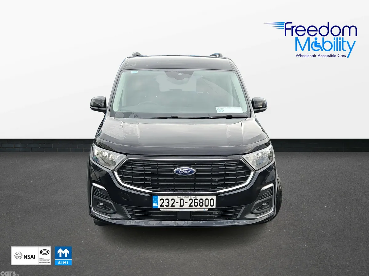Ford Tourneo MPV, Diesel, 2023, Black