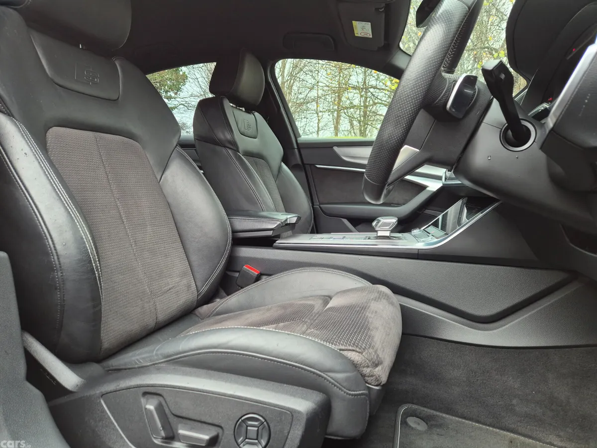 Audi A6 Saloon, Diesel, 2018, Black