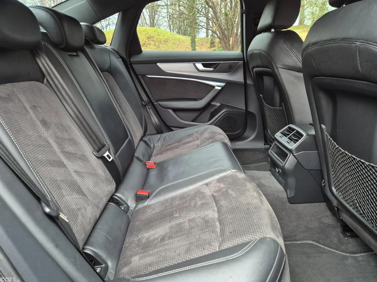 Audi A6 Saloon, Diesel, 2018, Black