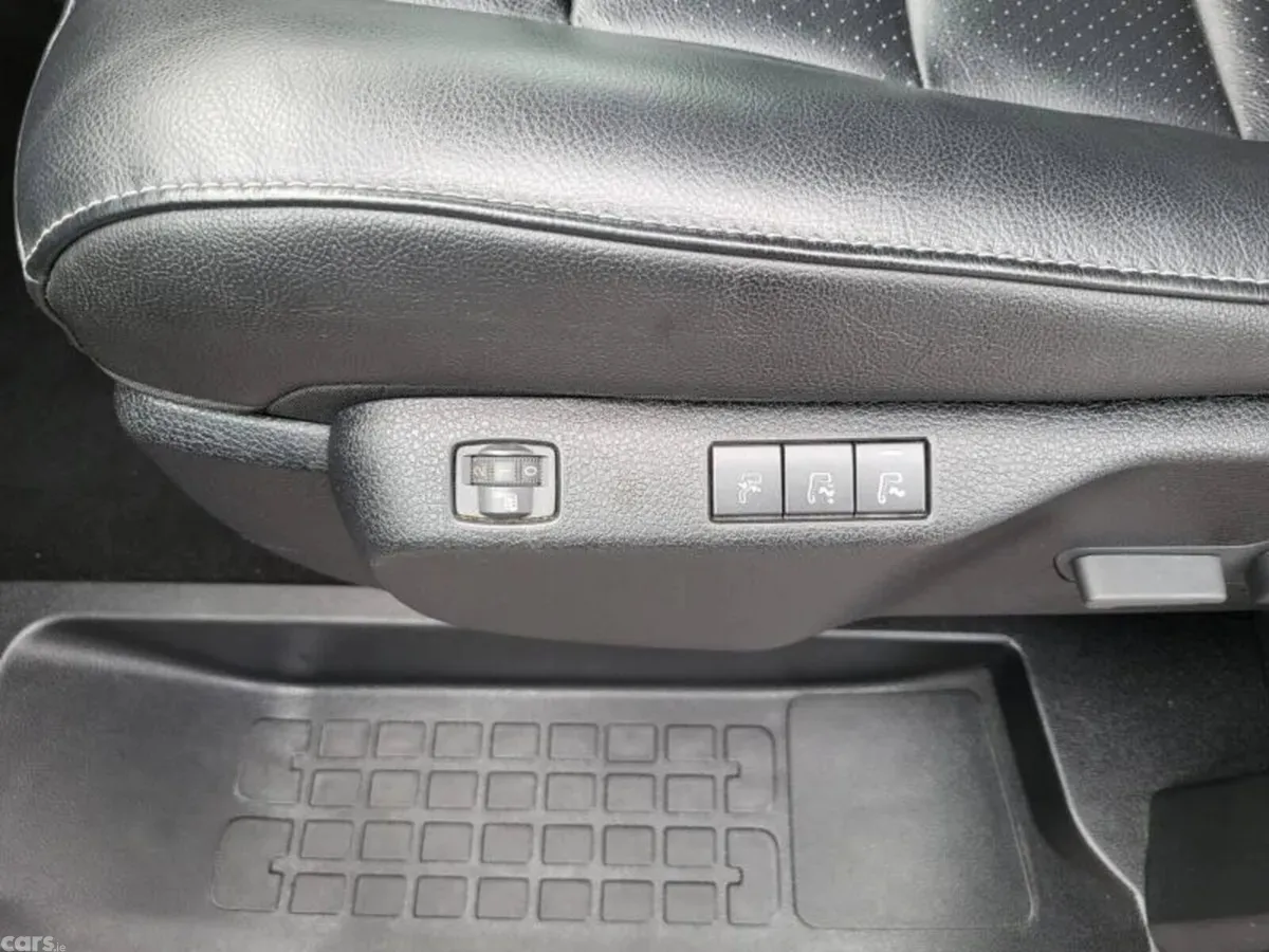 Citroen Spacetourer MPV, Diesel, 2023, Brown