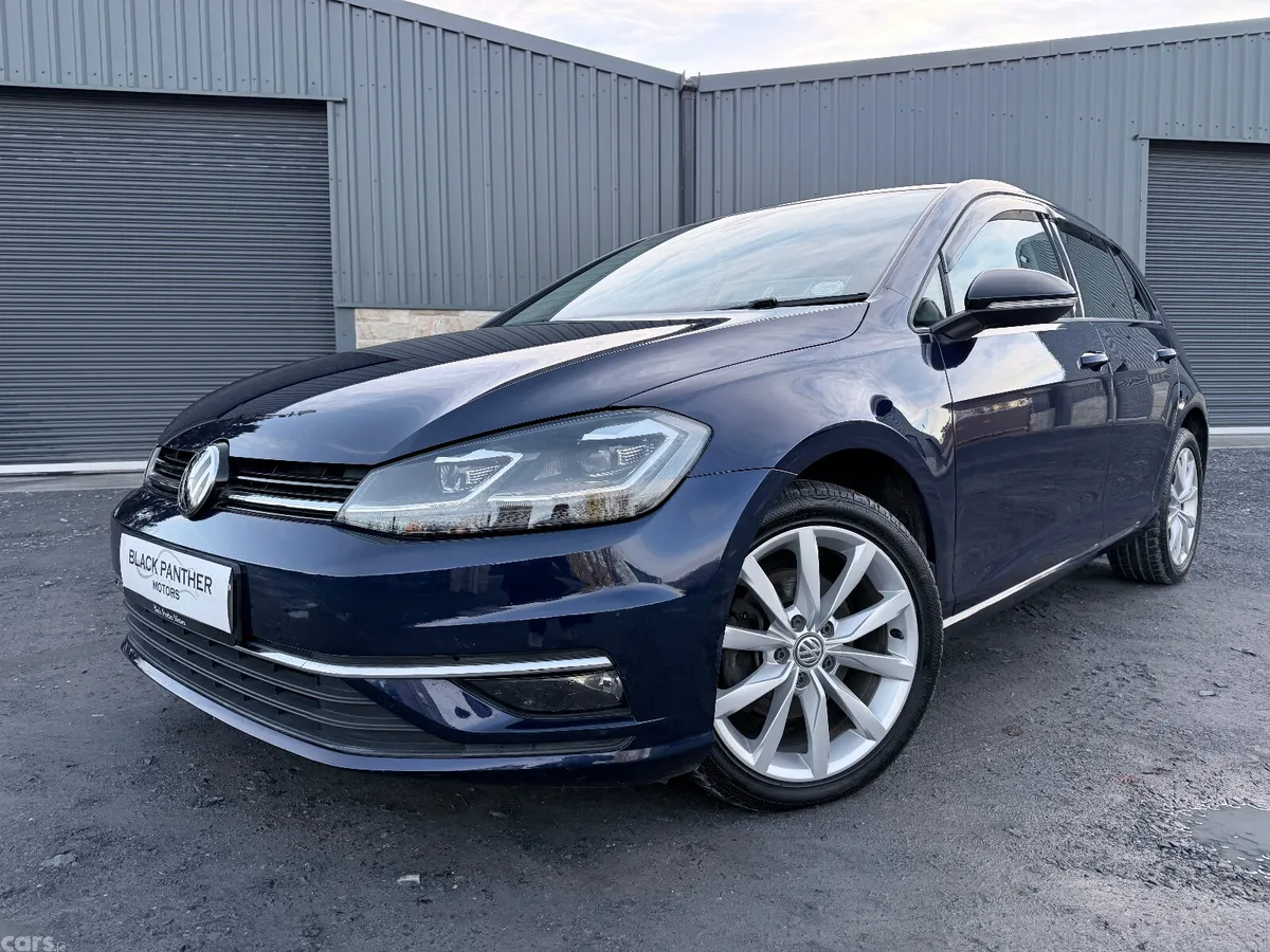Volkswagen Golf Hatchback, Petrol, 2018, Navy