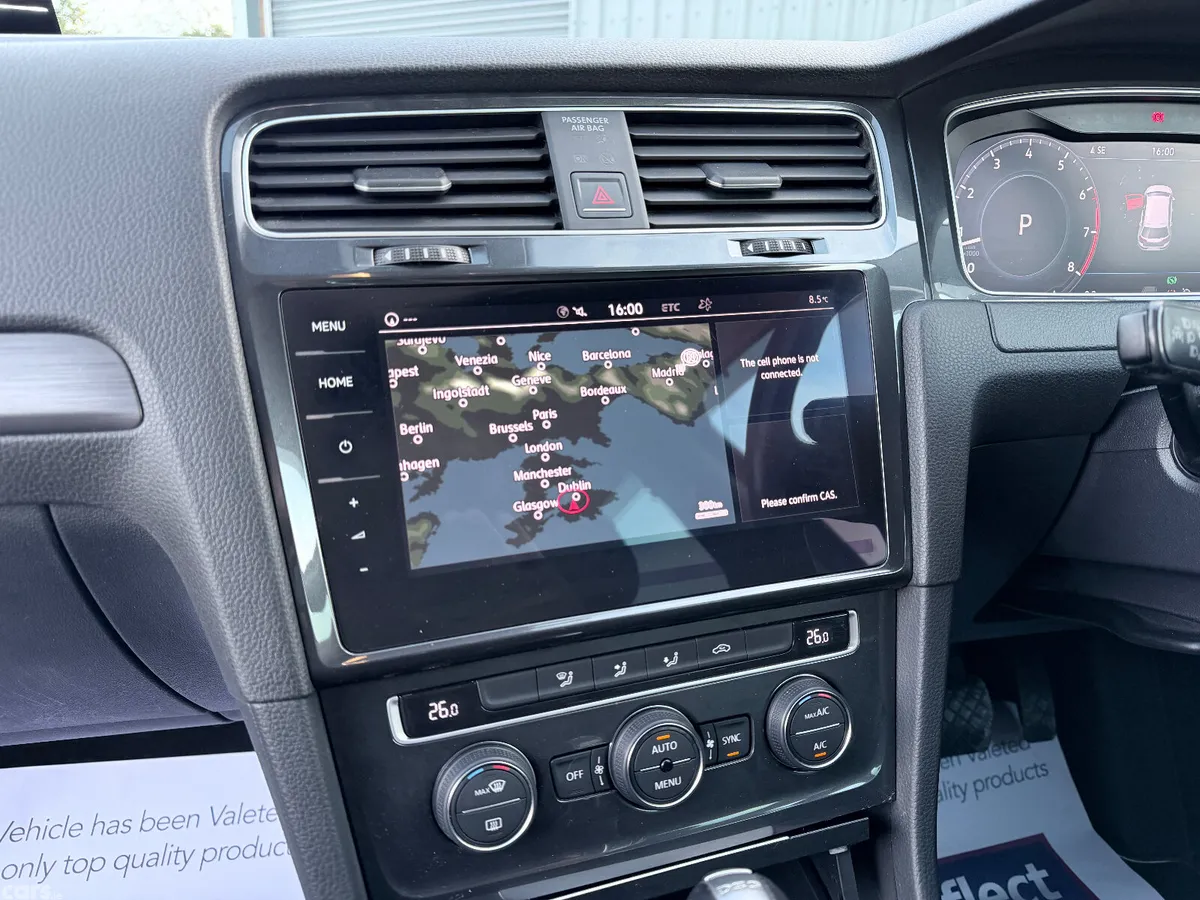 Volkswagen Golf Hatchback, Petrol, 2018, Navy