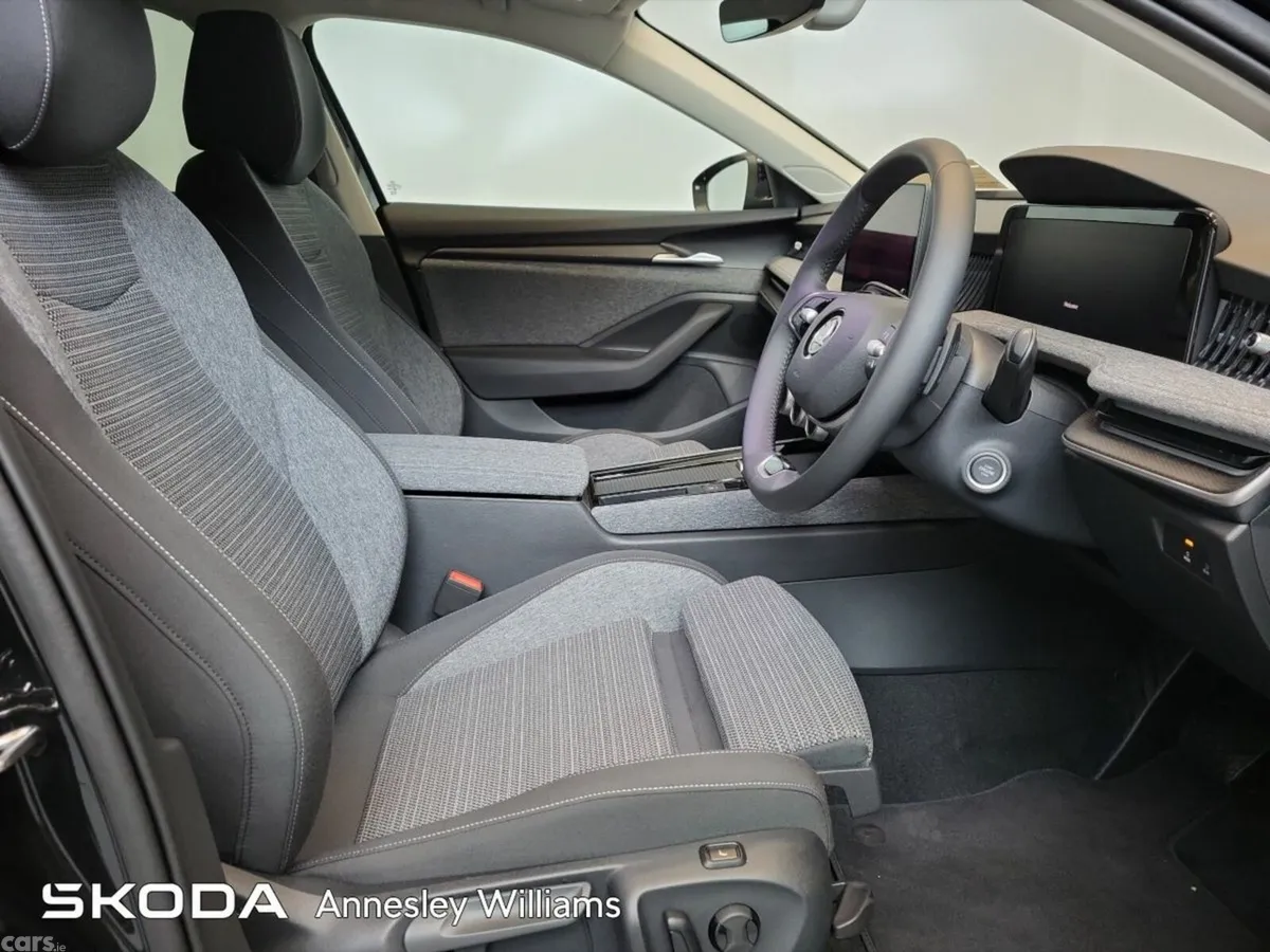 Skoda Superb Estate, Diesel, 2026, Black