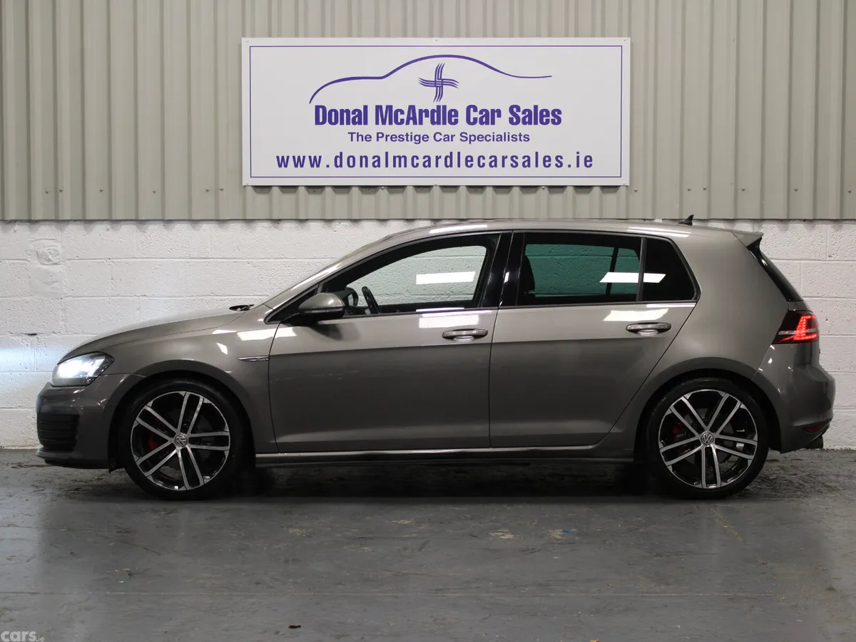 Volkswagen Golf Hatchback, Diesel, 2017, Grey