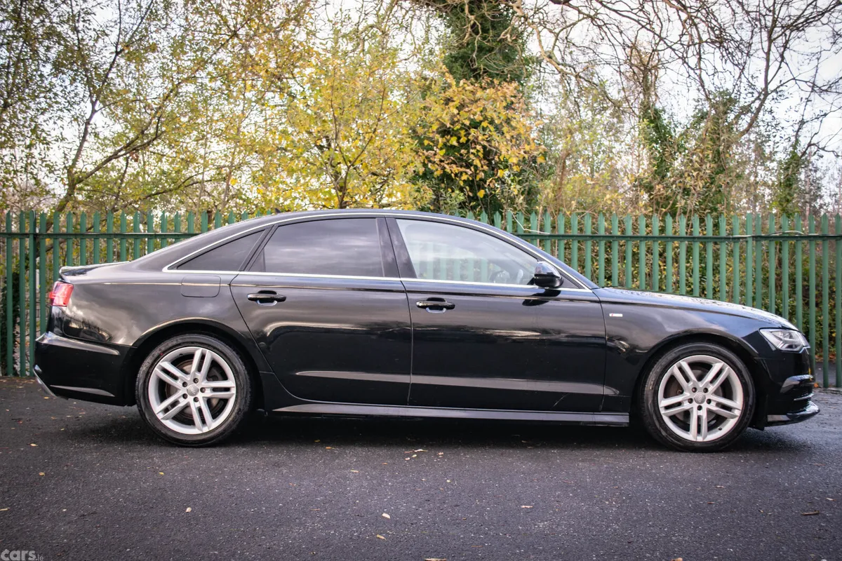 Audi A6 Saloon, Diesel, 2015, Black