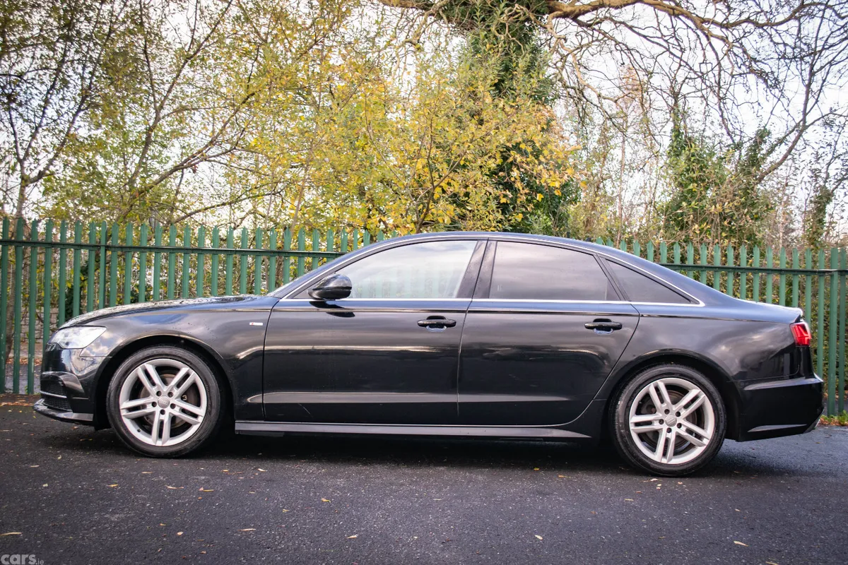 Audi A6 Saloon, Diesel, 2015, Black