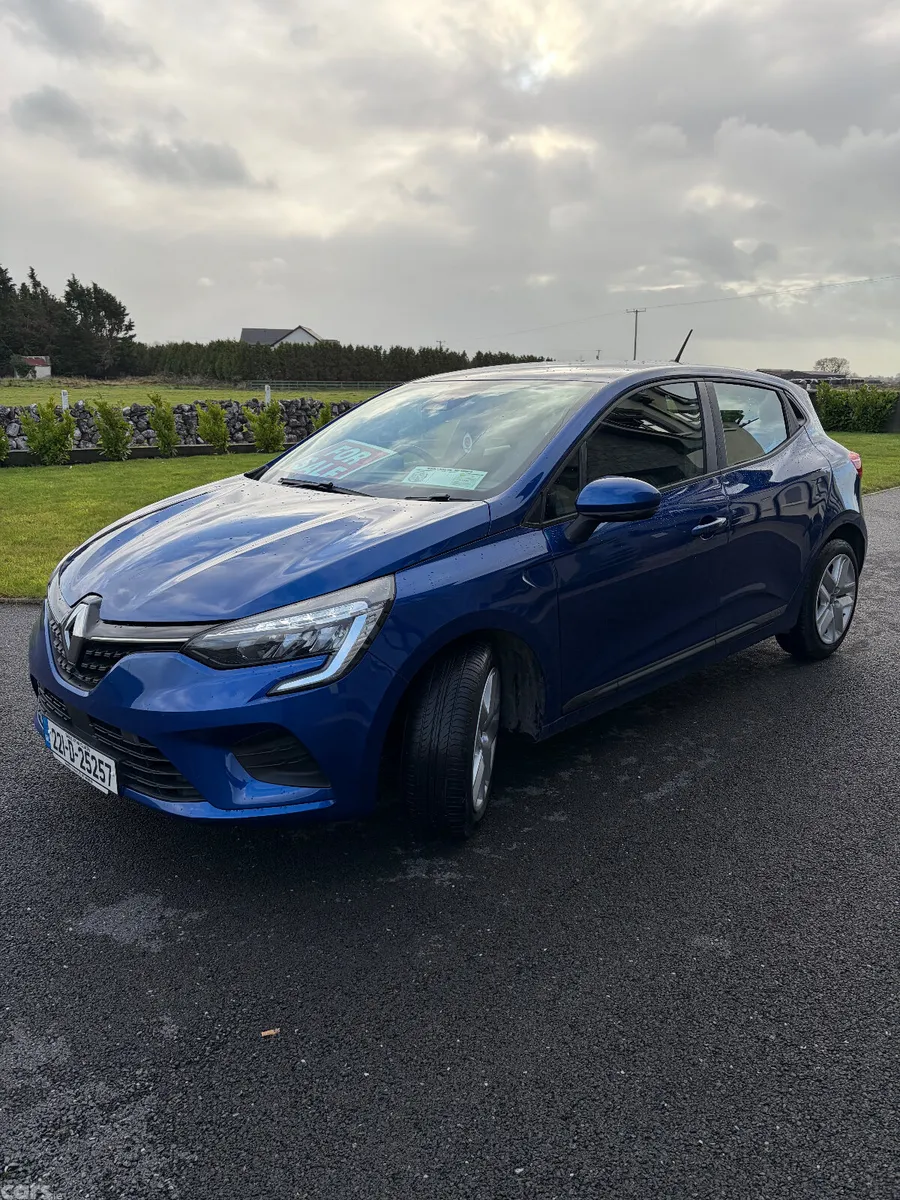 Renault Clio Hatchback, Petrol, 2022, Blue