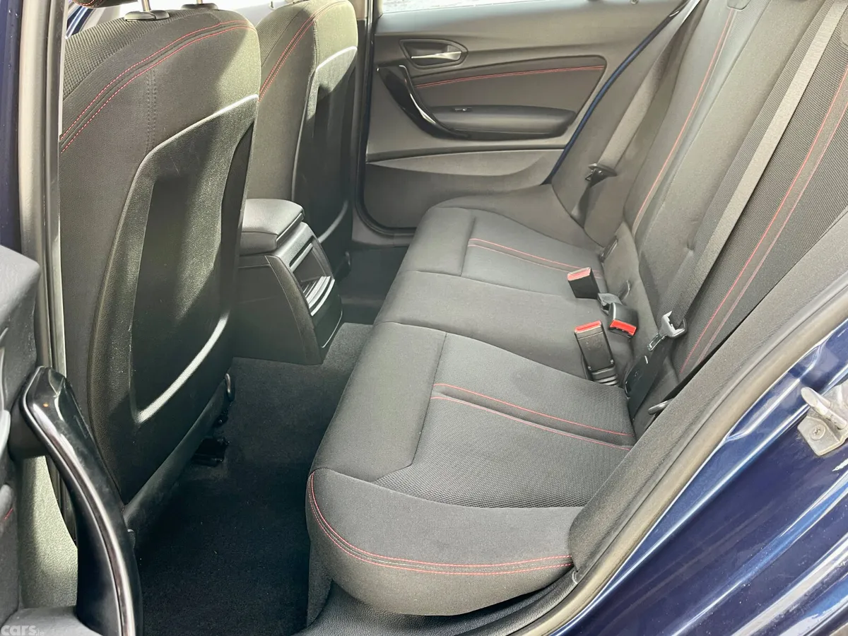 BMW 1-Series Hatchback, Diesel, 2016, Blue
