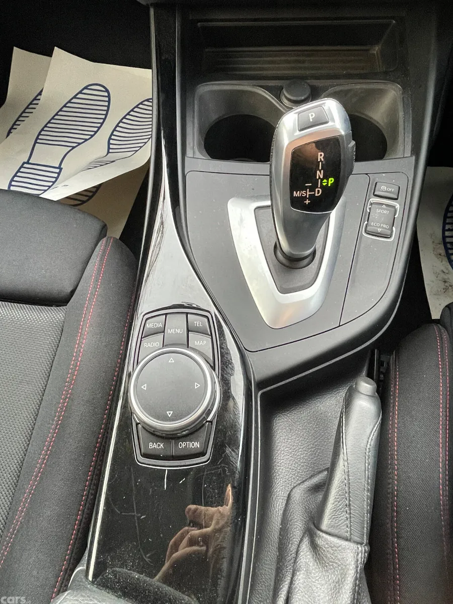 BMW 1-Series Hatchback, Diesel, 2016, Blue