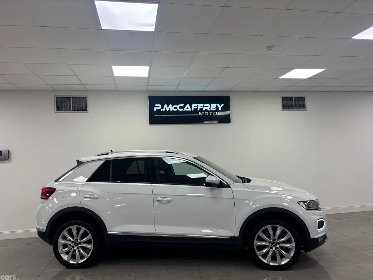 Volkswagen T-Roc SUV, Diesel, 2021, White