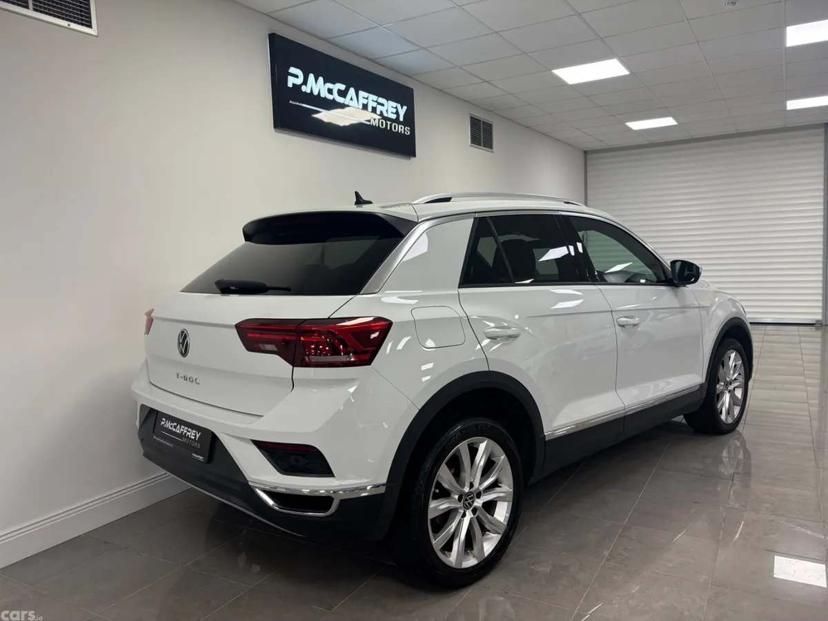 Volkswagen T-Roc SUV, Diesel, 2021, White