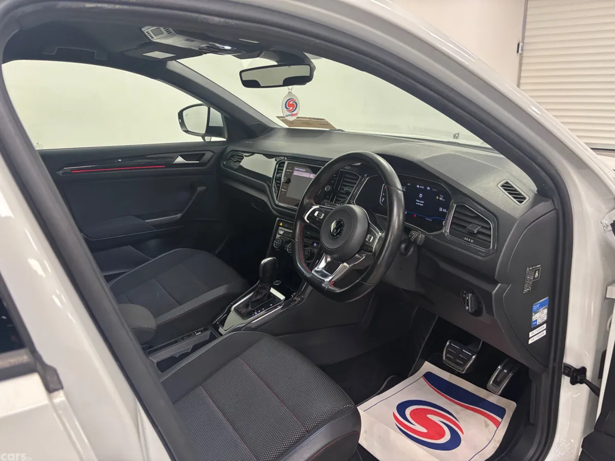 Volkswagen T-Roc SUV, Diesel, 2021, White