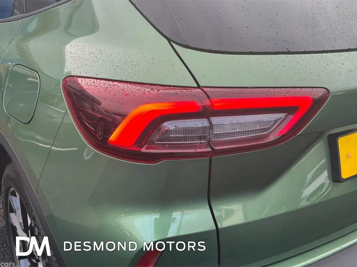 Ford Kuga SUV, Petrol Hybrid, 2025, Green