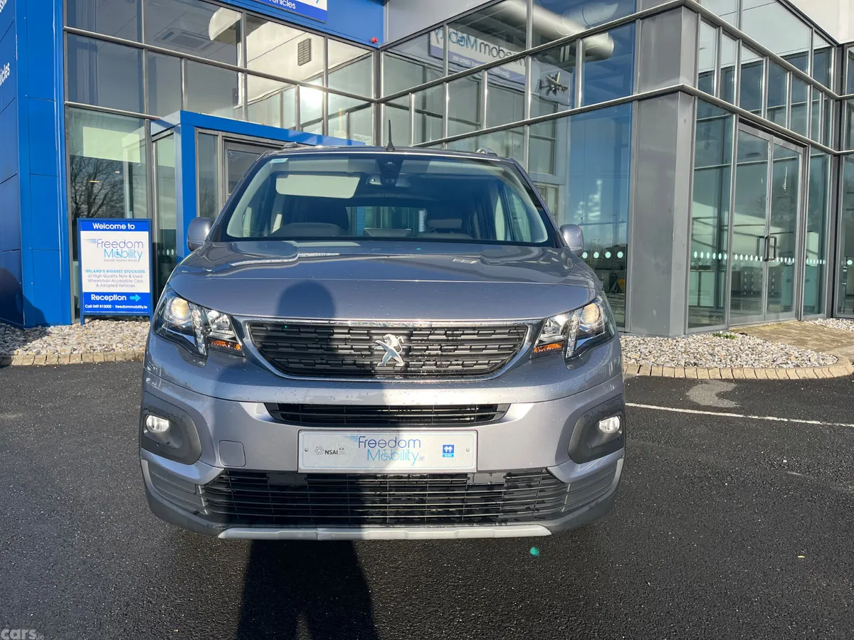 Peugeot Rifter MPV, Diesel, 2021, Silver