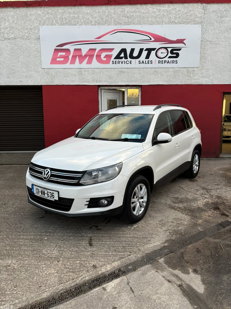 Volkswagen Tiguan SUV, Diesel, 2013, White
