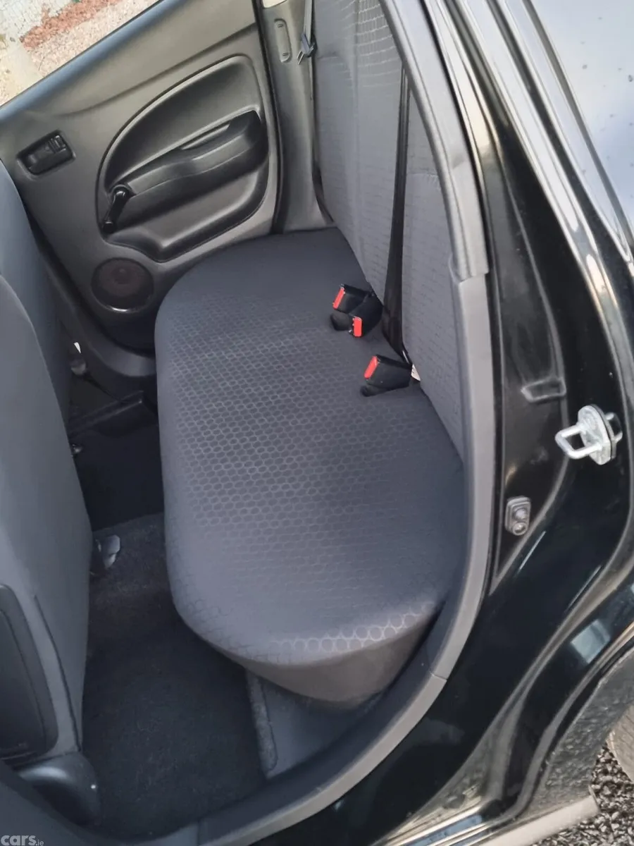 Mitsubishi Colt Hatchback, Petrol, 2015, Black