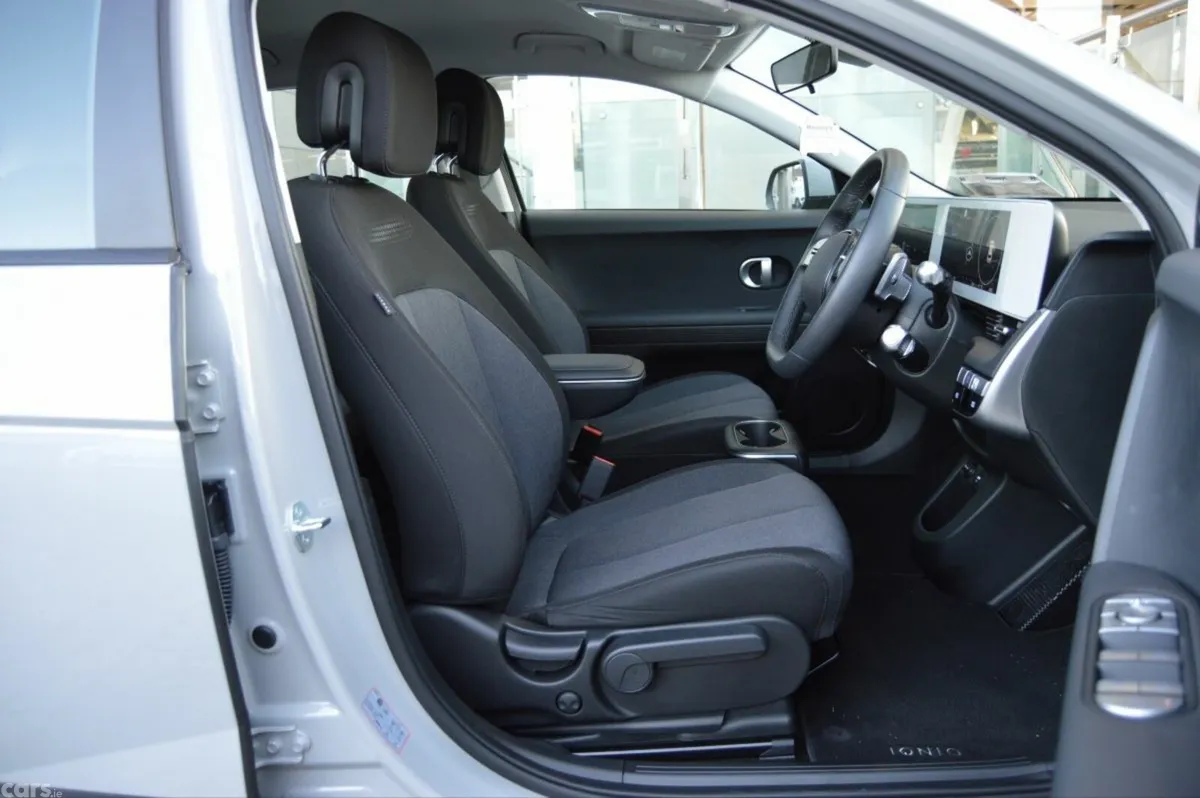 Hyundai IONIQ 5 MPV, Electric, 2024, Grey