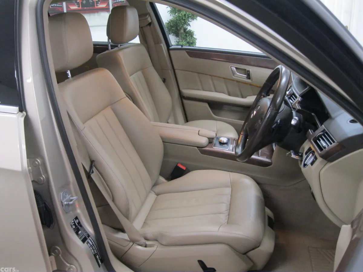 Mercedes-Benz E-Class Saloon, Diesel, 2013, Gold